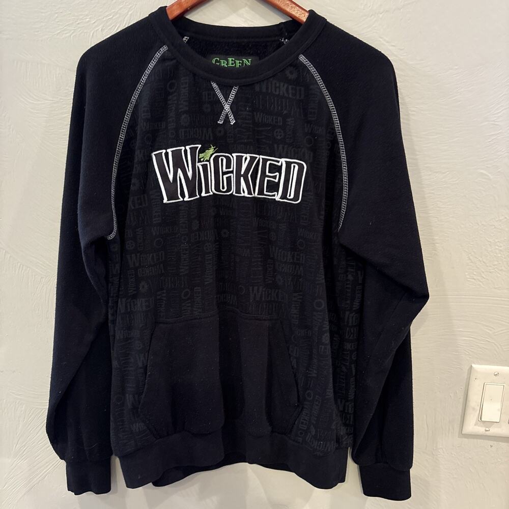 Wicked the Musical Green for Good Wicked Wear Medium Pullover Black Sweatshirt‎